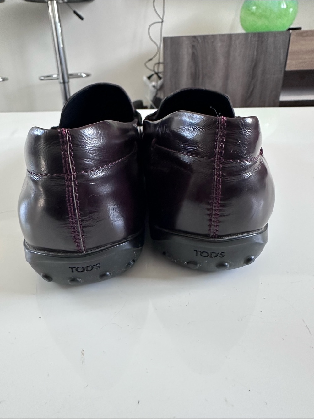 Tods Womens Patent Leather Penny  Loafer burgundy Sz 38 - Picture 3 of 7
